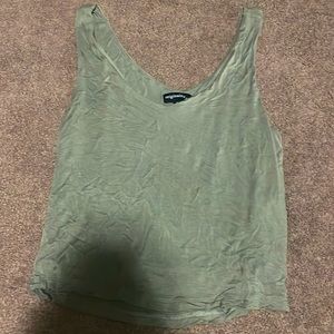 Basic green tank
